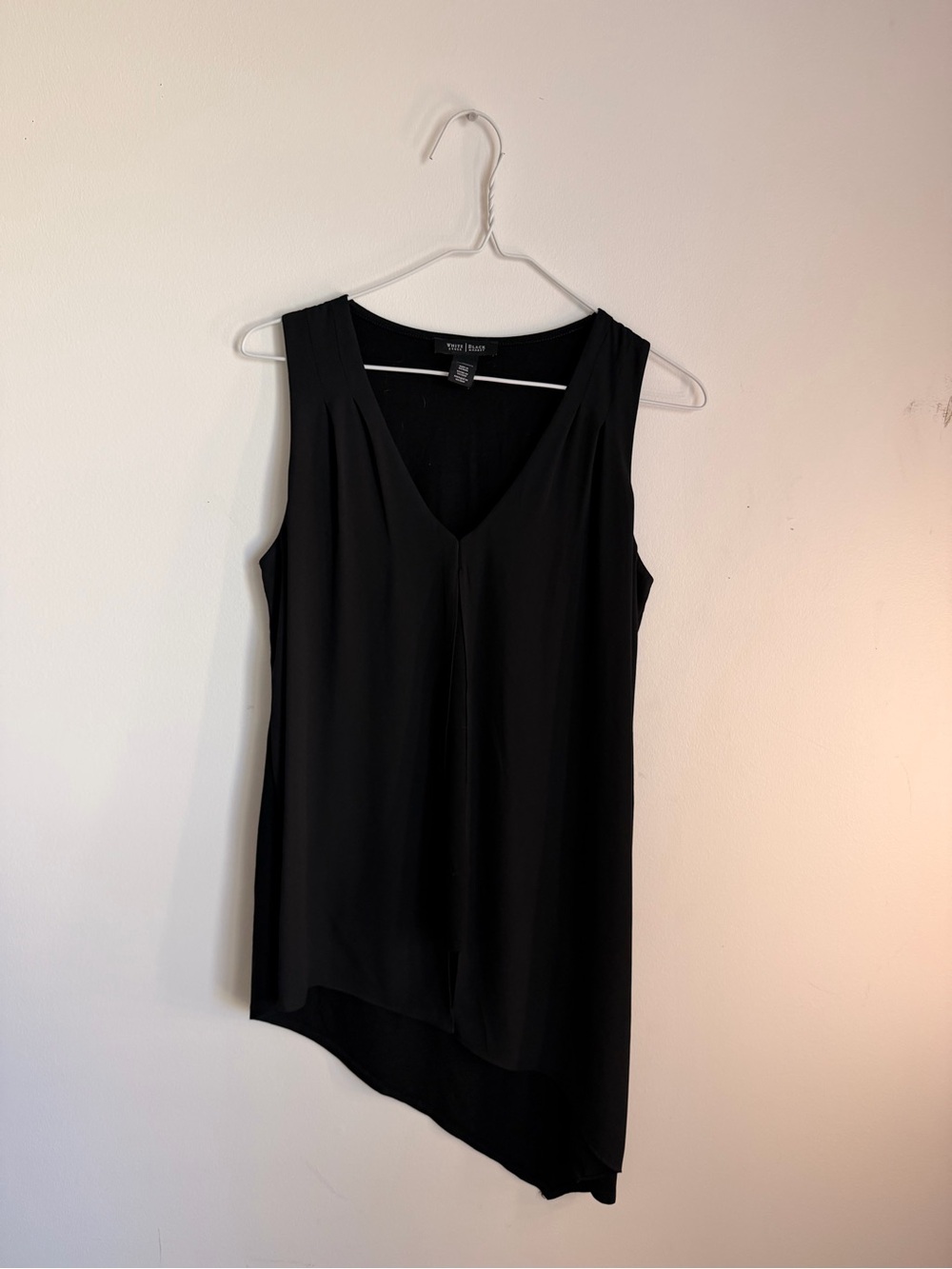 Worthington Black Sleeveless Asymmetric V-Neck Blouse